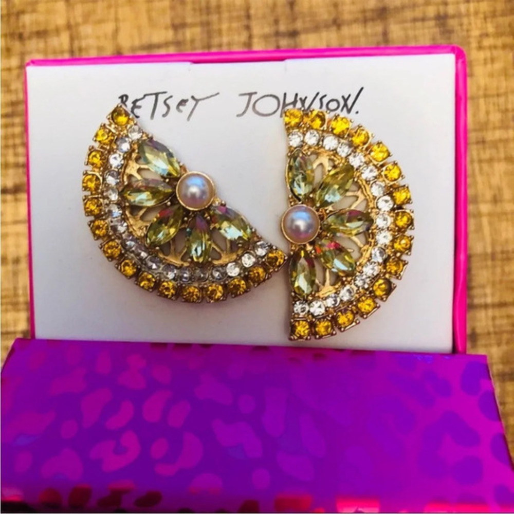 Betsey Johnson Lemon Wedge Crystal Earrings Gold Tone NWT